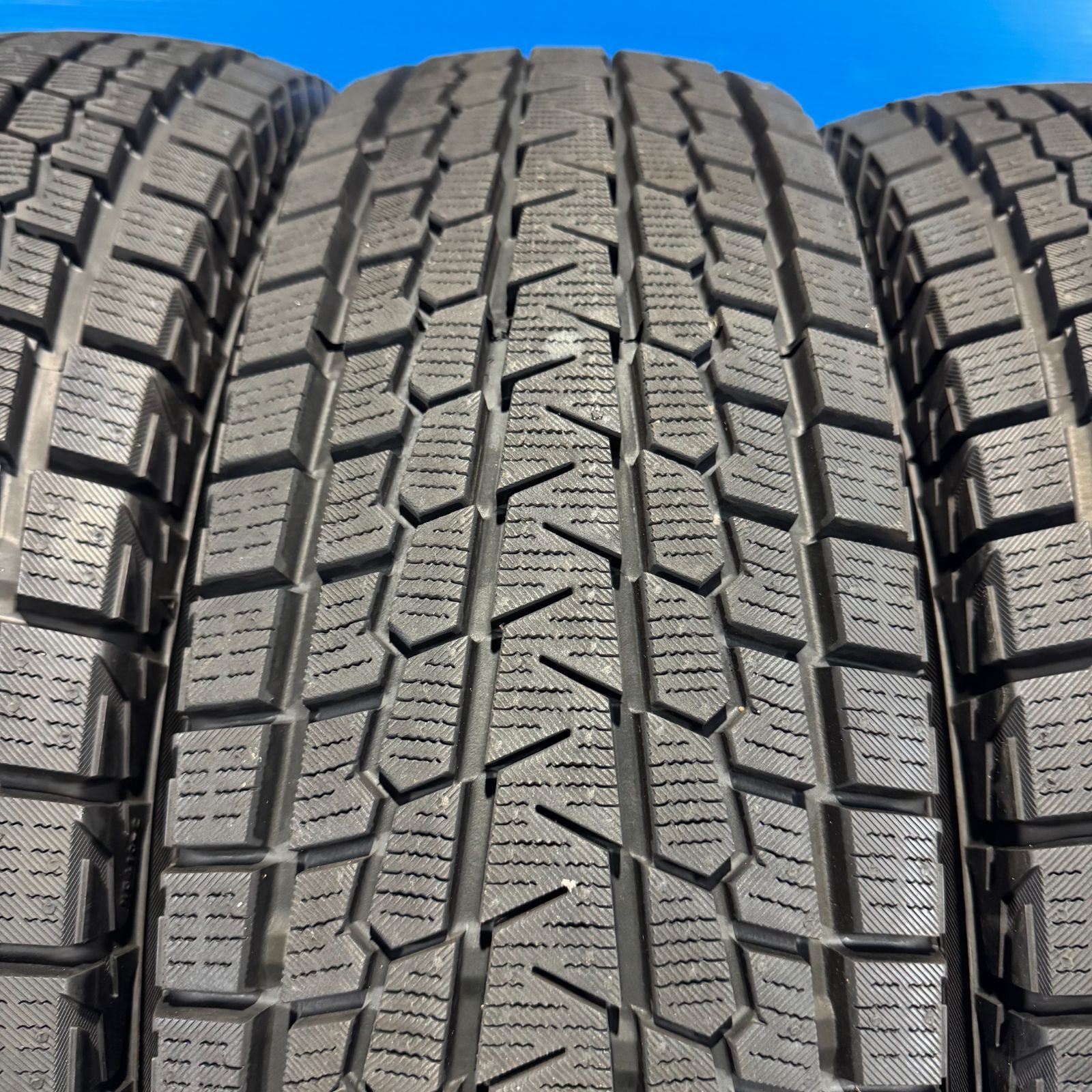 ヨコハマ ice GUARD G07 215/80r15 ジムニーシエラ アイスガード SUV