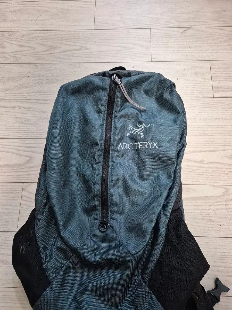 ARC TERYX アークテリクス fly バックパック リュック