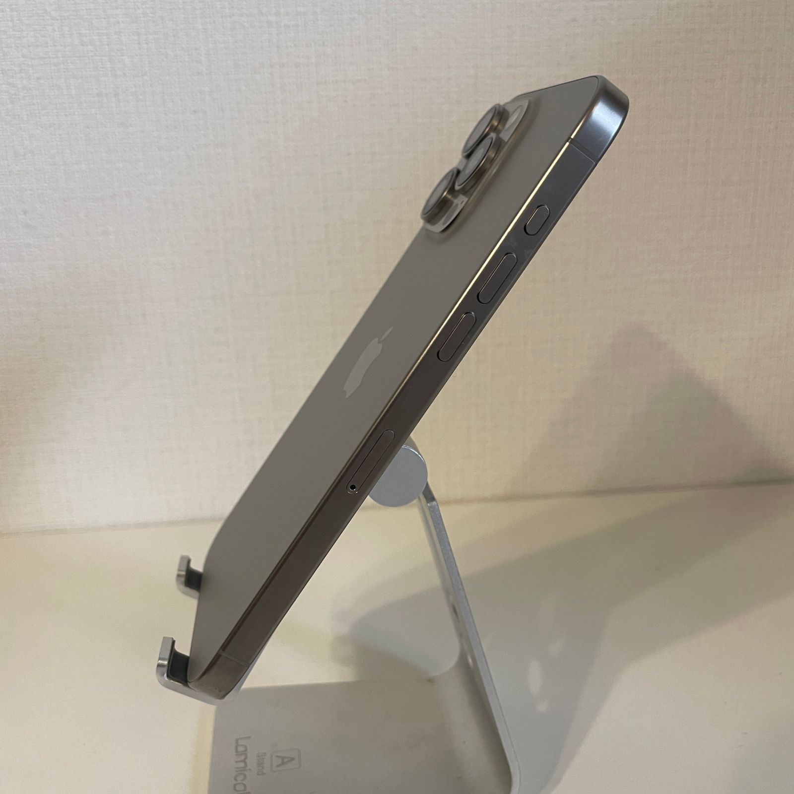 訳あり品 iPhone 15 Pro Max ナチュラルチタニウム 256 GB 電池残量81%