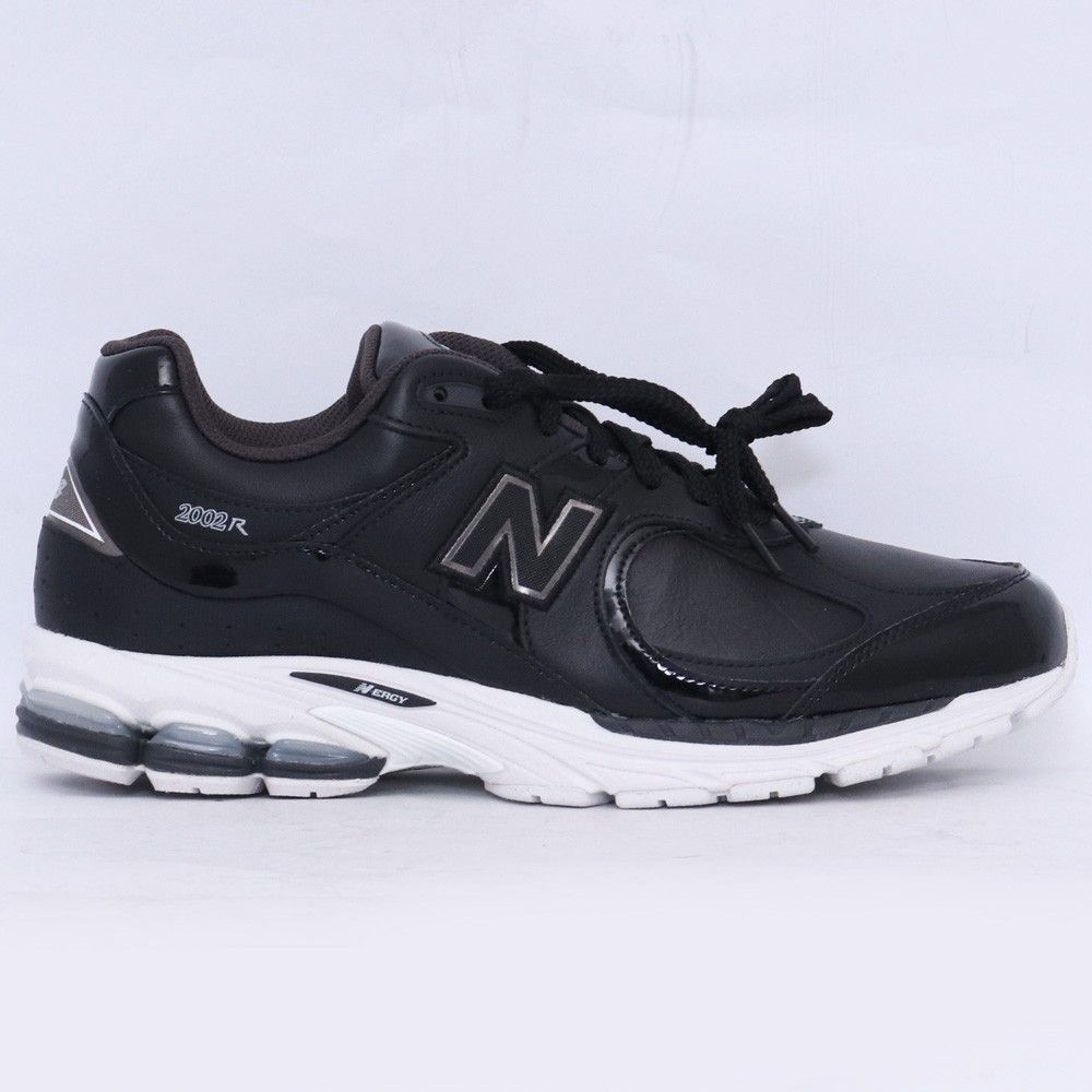 未使用 28cm NEW BALANCE 2002R Leather Pack ローカットスニーカー