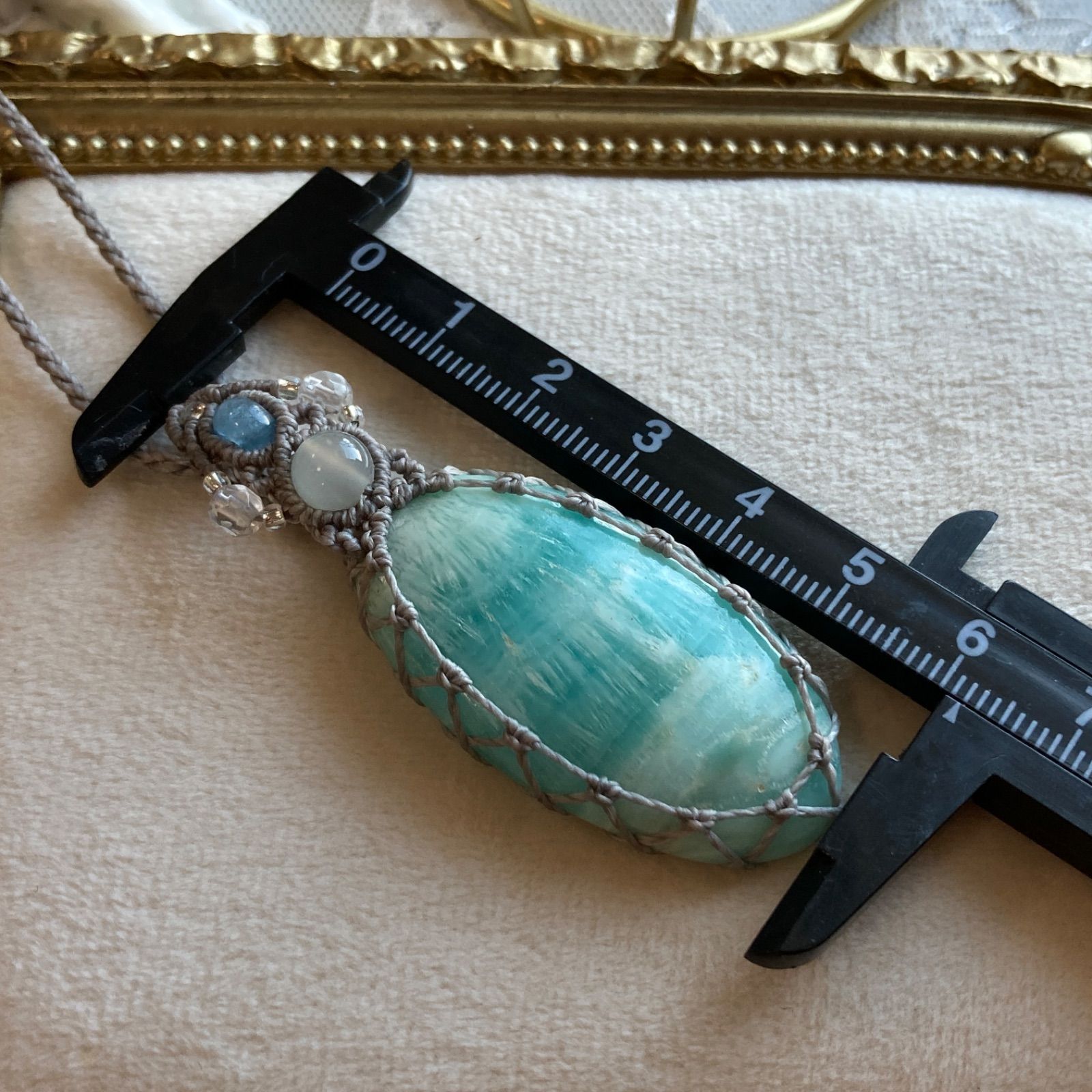 ブルーアラゴナイト マクラメネックレス・マクラメ編みペンダント