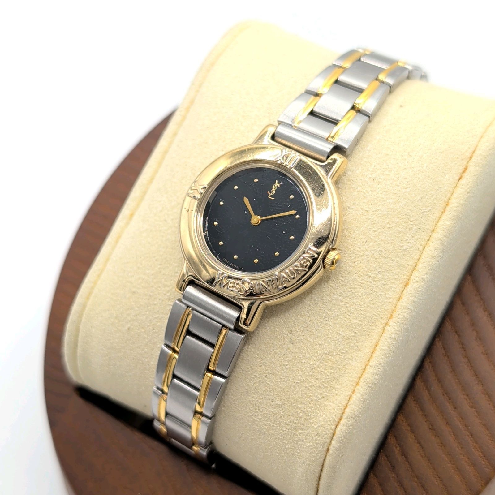 ♡イヴサンローラン　レディース　クオーツ　腕時計　2200-229789Y 楽天市場】イヴ サンローラン YVES SAINT LAURENT レディース 腕時計