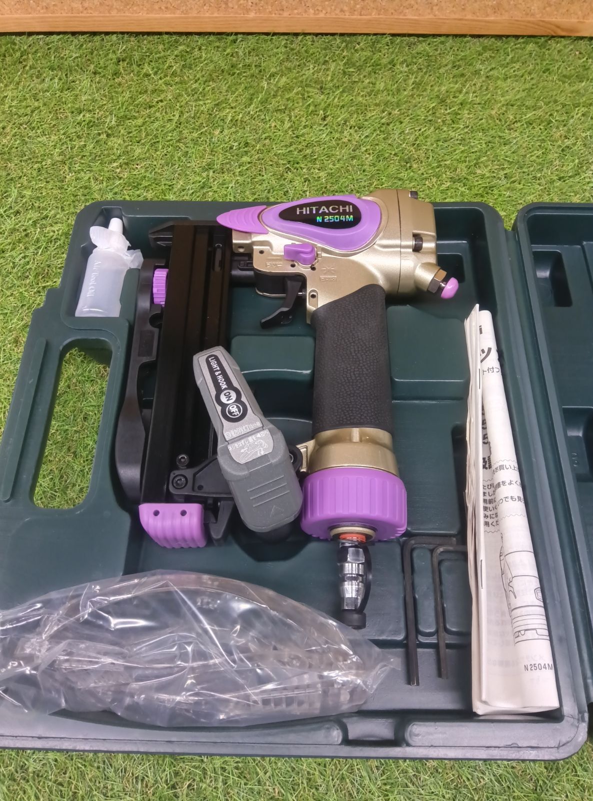 日立　エアカッタ　25mm N2504M Amazon | HiKOKI(ハイコーキ) エア タッカー ステープル幅4mm 長さ13