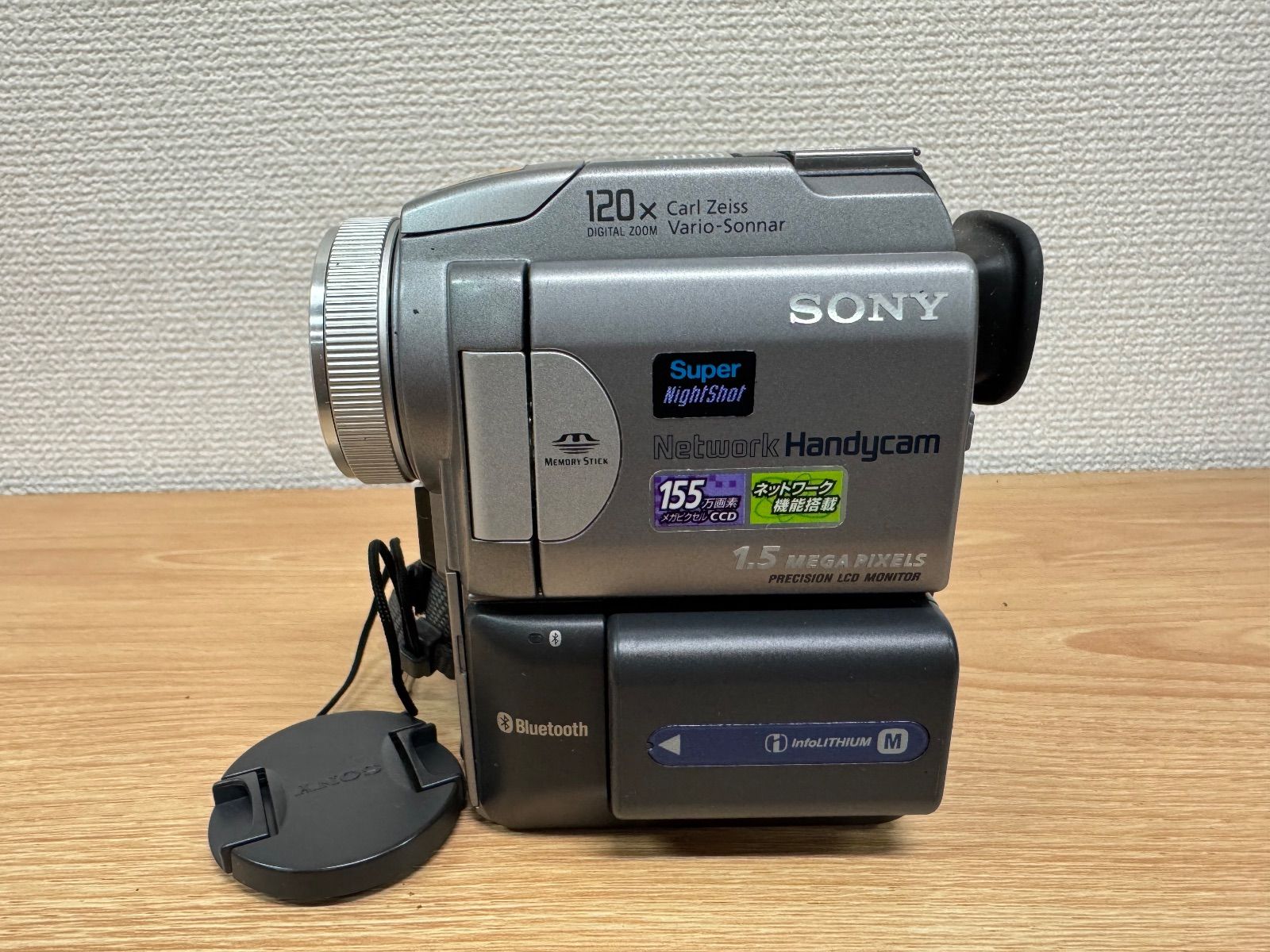 ジャンク品】SONY ソニー Network Handycom DCR PC120.社外ケース付き 