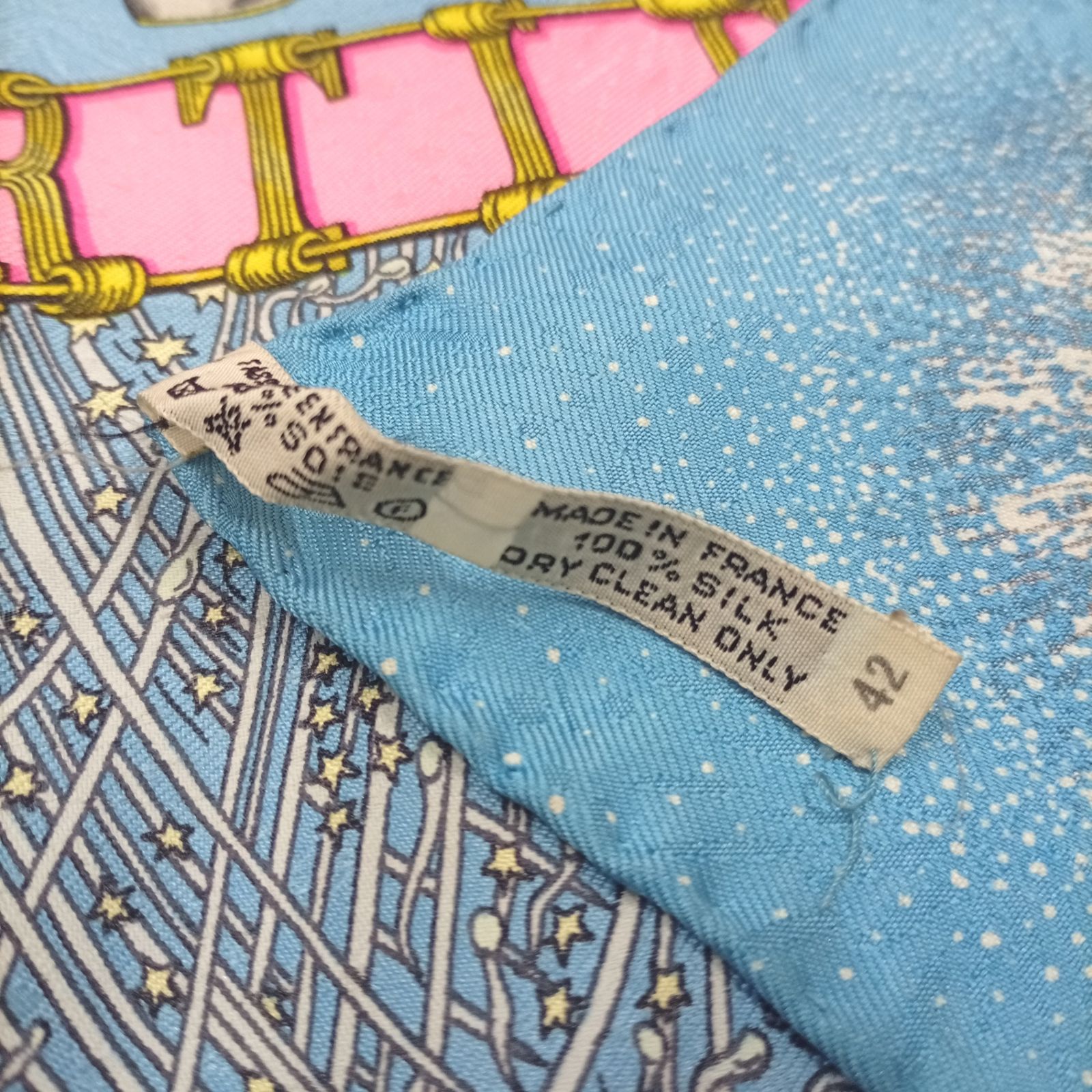 HERMES エルメス FEUX D'ARTIFICE 技巧の火 シルク スカーフ ブルー