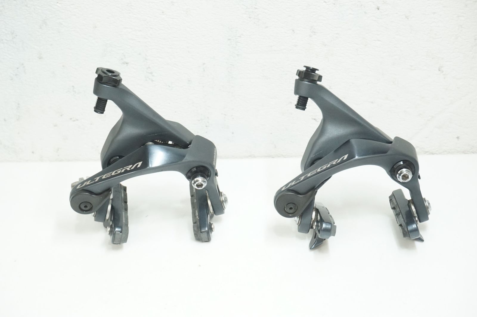 SHIMANO ULTEGRA BR-R8010ダイレクトマウントブレーキセット SHIMANO 「シマノ」 ULTEGRA BR-R8010 F/RS 351g ダイレクトマウント