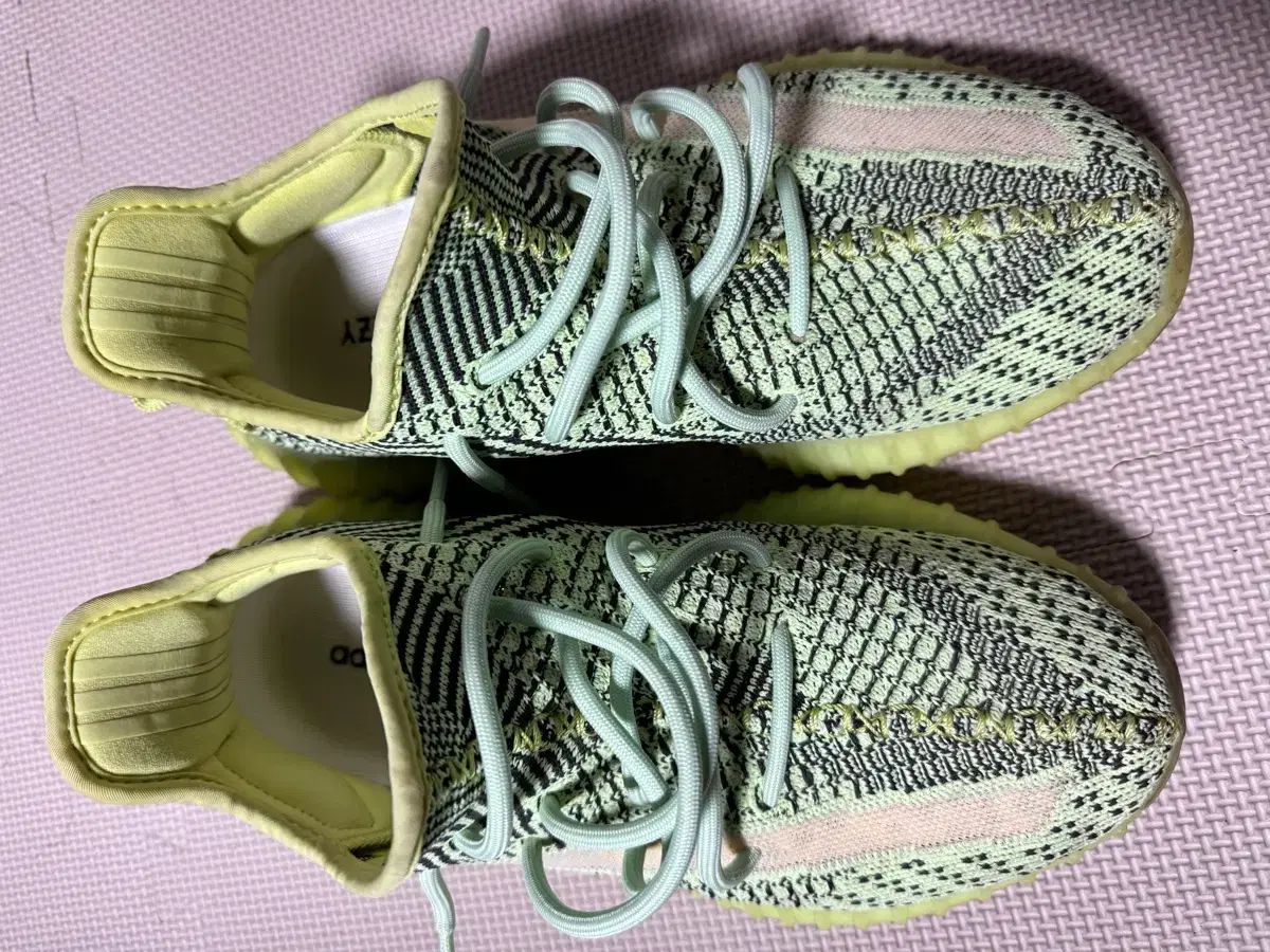 アディダス イージーブースト350 V 2 イーズリール