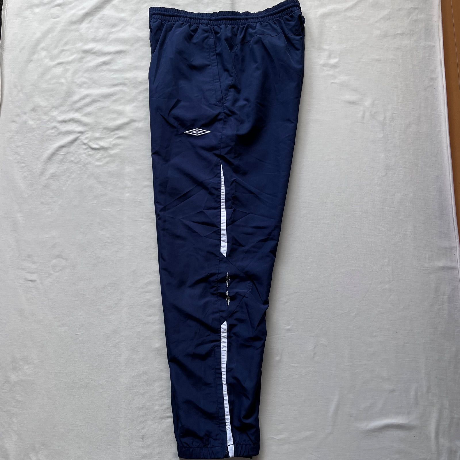 UMBRO アンブロ ナイロンパンツ イングランド代表 00s デサント - メルカリ