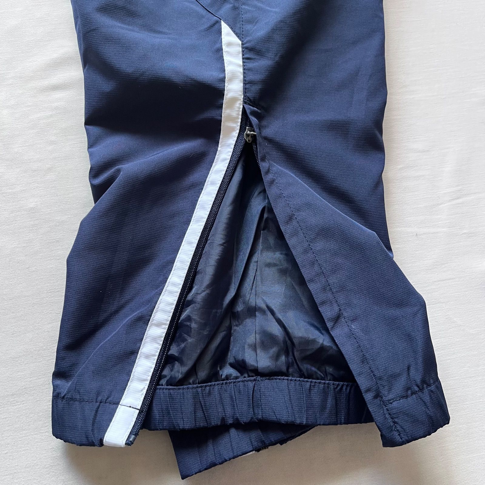 UMBRO アンブロ ナイロンパンツ イングランド代表 00s デサント - メルカリ