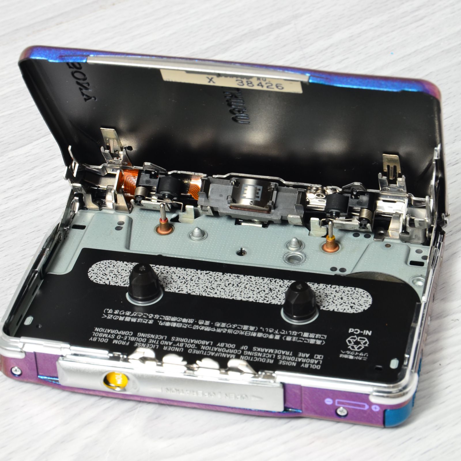 整備済みソニー　WM-EX9　カセットウォークマン　マジョーラカラーおまけ付き 整備済みソニー WM-EX9 カセットウォークマン マジョーラカラーおまけ