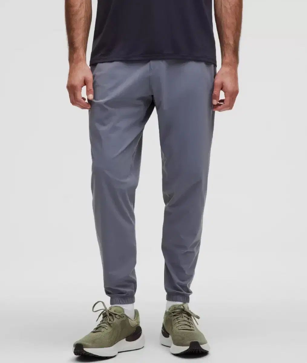 タグ付き ルルレモン サージ ジョガー ショーツ メンズ ズボン XS