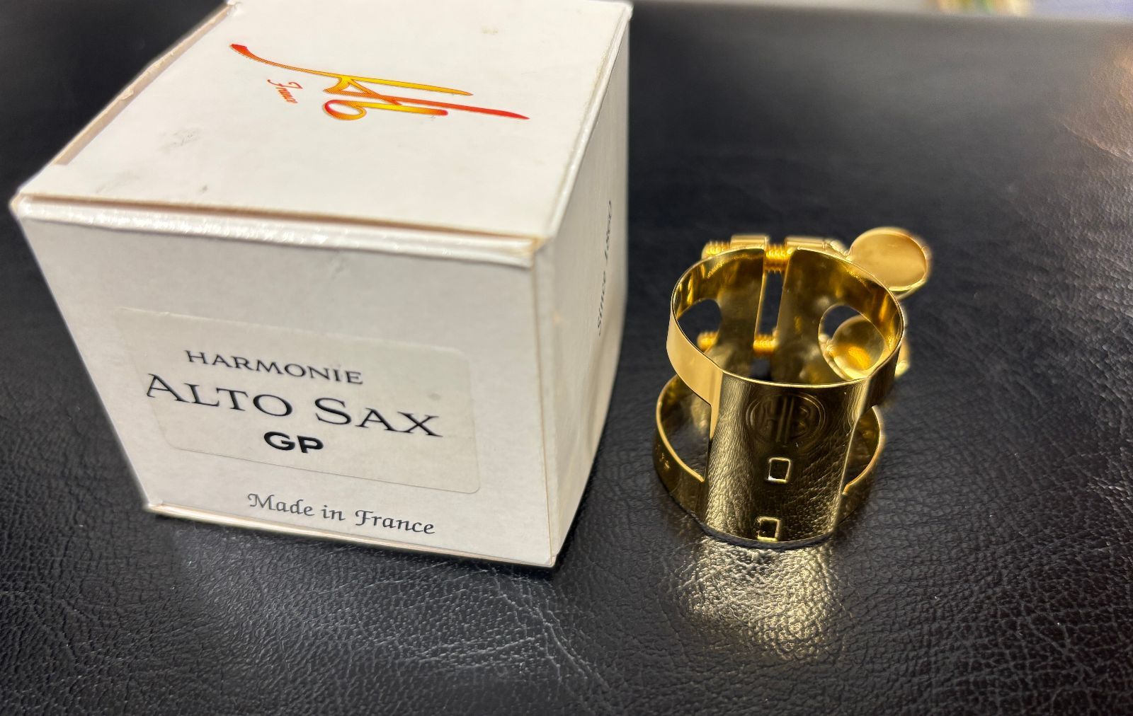 HB リガチャー アルトサックス GP