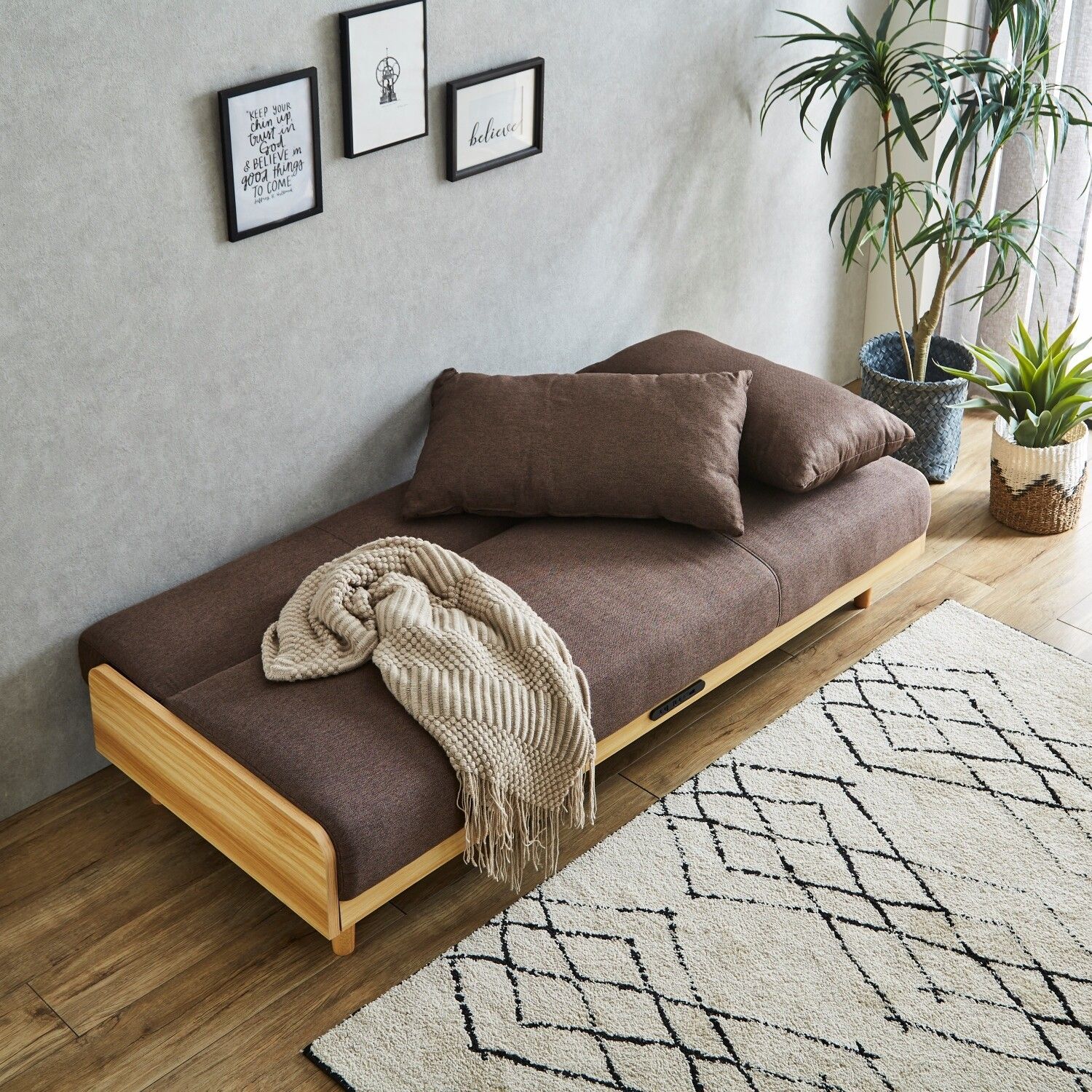  ♪天然木フレーム ファブリック ソファベッド 幅186cm コンセント USB ソファ 簡易ベッド 来客用ベッド 1人暮らし 2人暮らし DINKS リクライニングソファベッド 2人掛け 3人掛けソファ ソファ ソファベッド