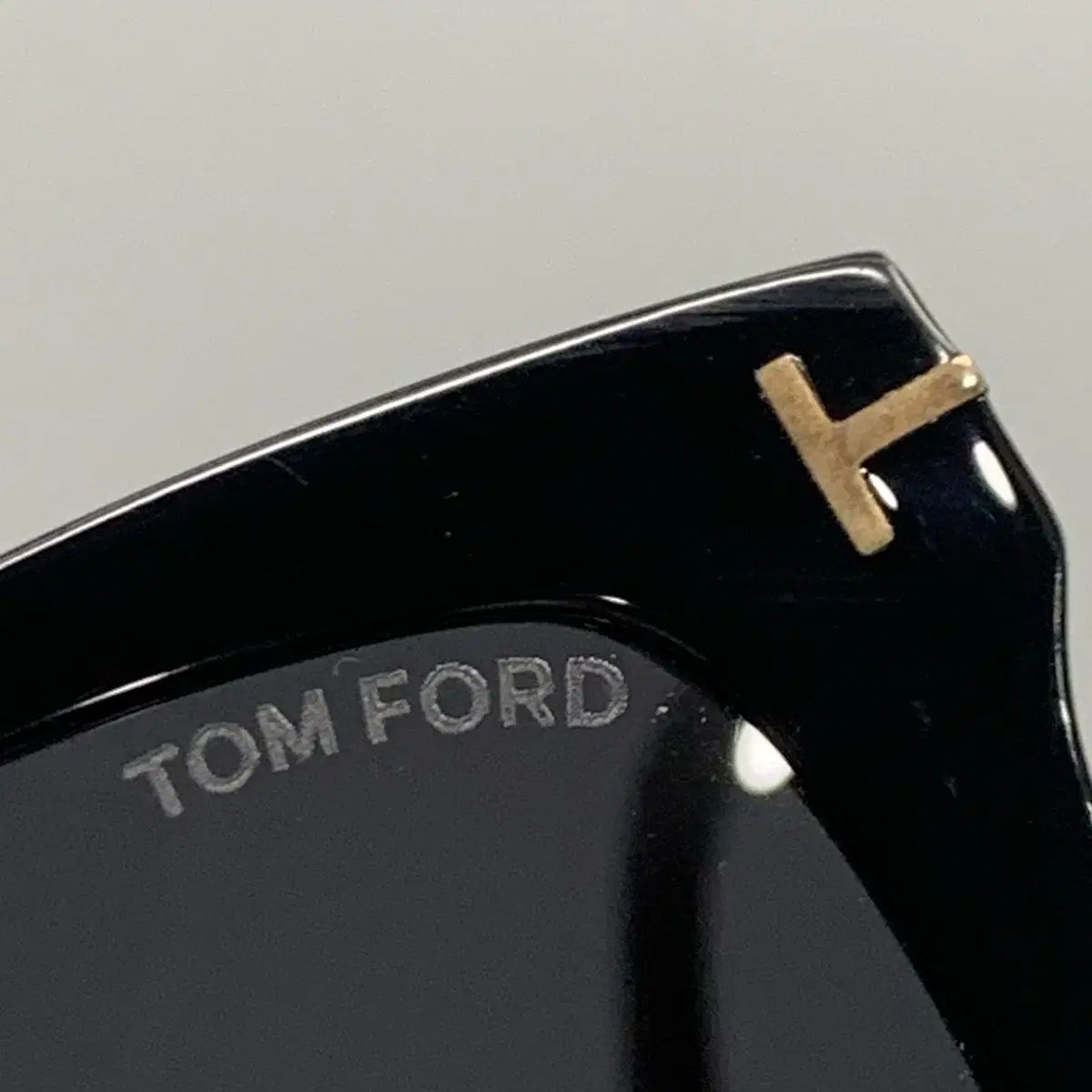 スタシ ブラック