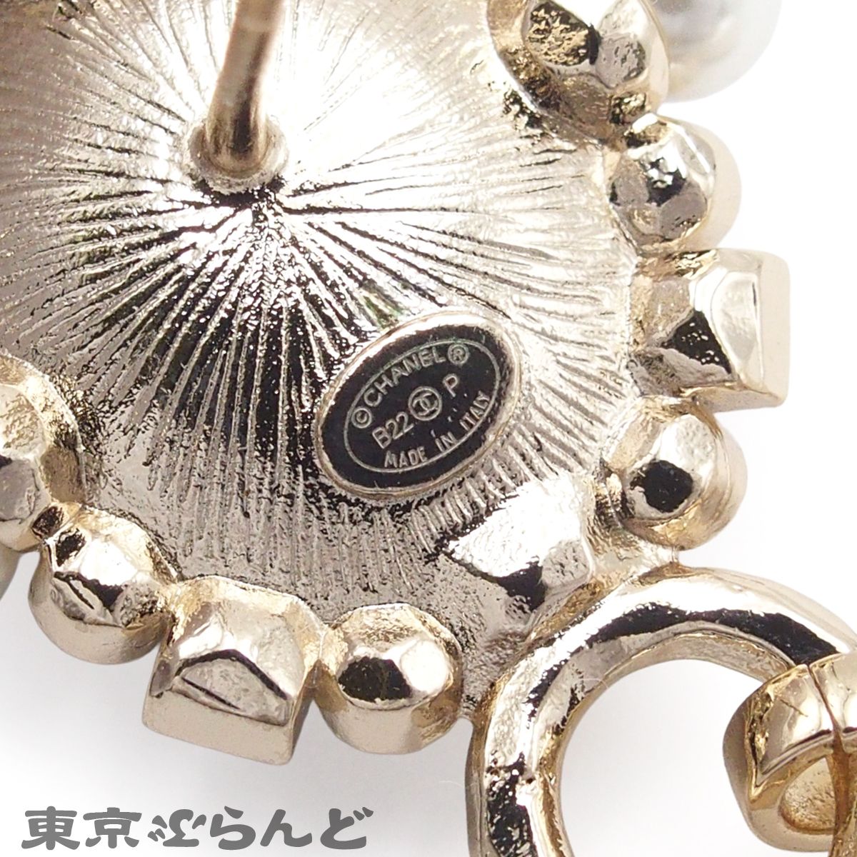 シャネル CHANEL ピアス ブラックxゴールド メタル コスチュームパール