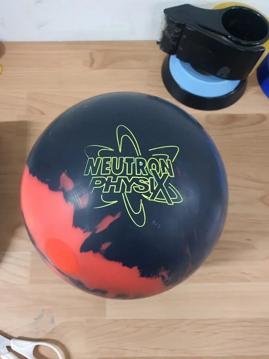 ボーリングボール 復元完了 15 p ニュートロンフィジーク 1 月 イベント