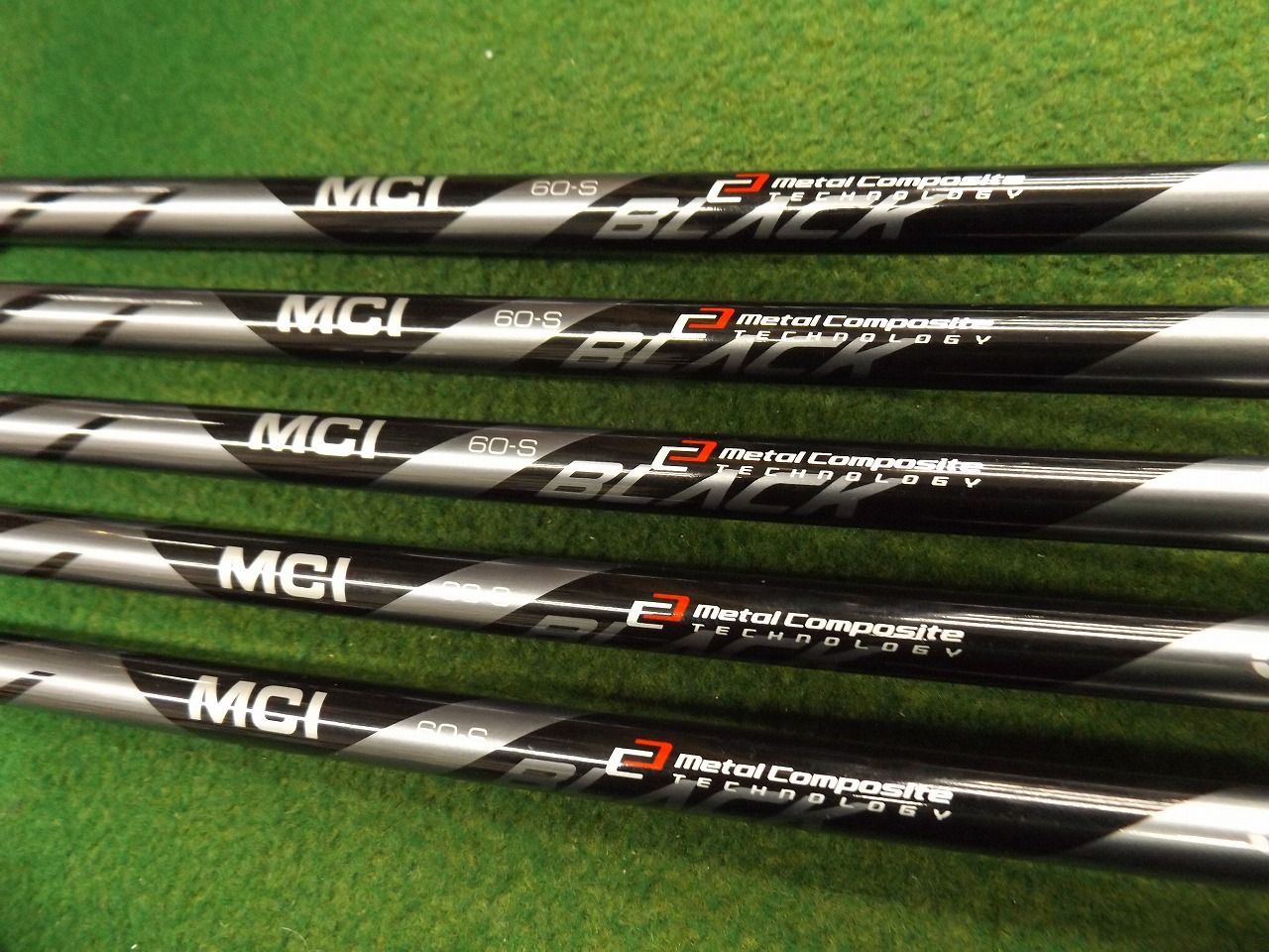 979 MCI BLACK 60 S-FLEX 36インチから5本セット フジクラ アイアン用
