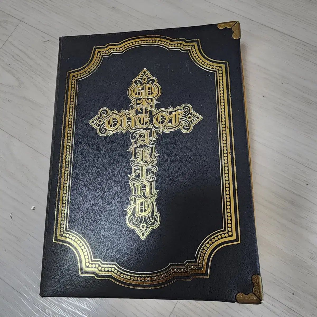 G Dragon ONE OF A KIND ジディ ワンオブア bos カインド