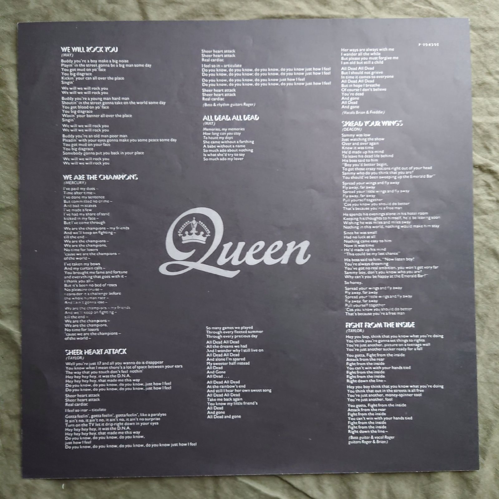 傷なし美盤 美ジャケ 美品 1977年 国内盤 クイーン Queen LPレコード 