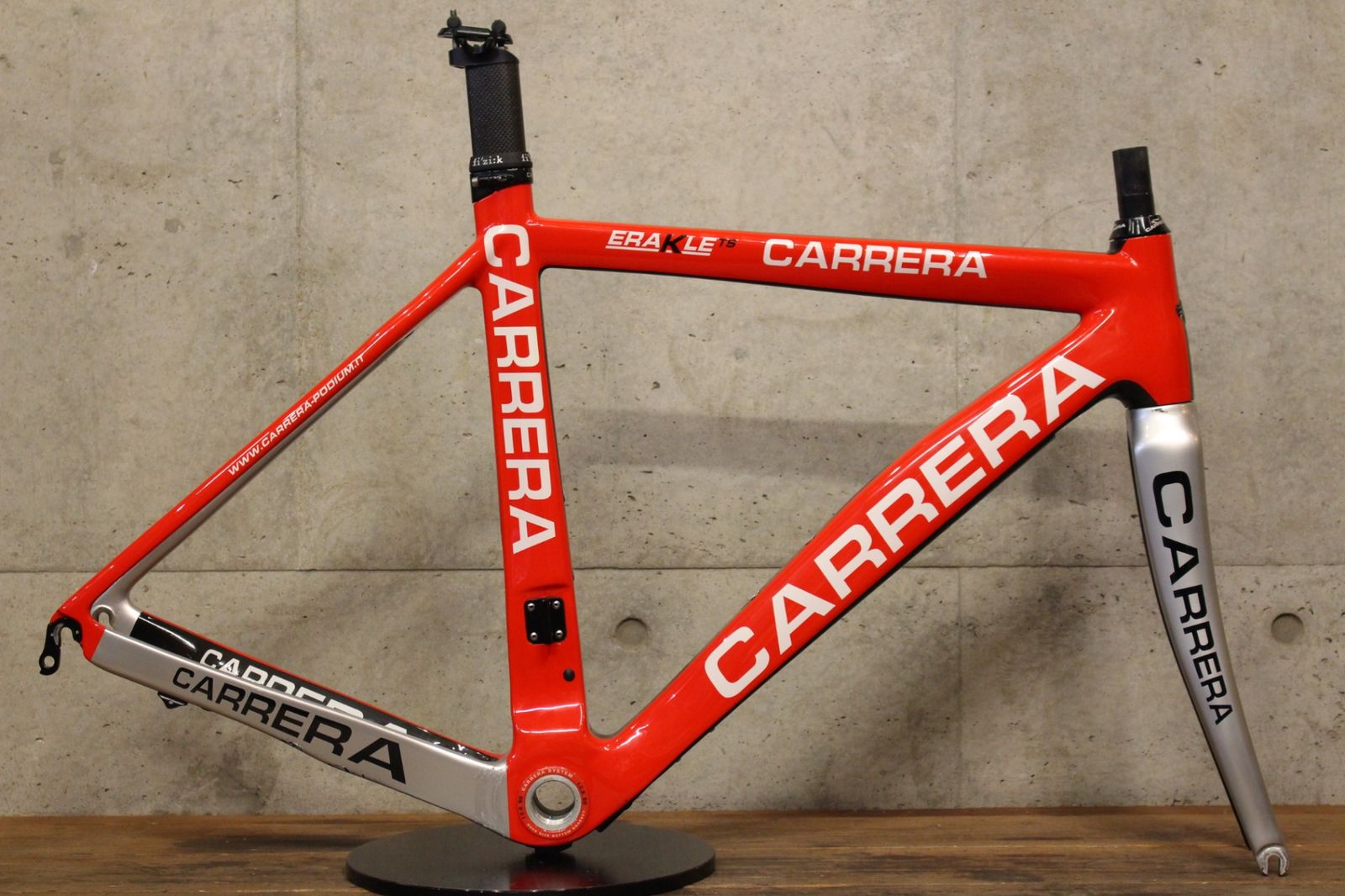 CARRERA Eracle TS カーボンロードバイク　アルテグラ 52サイズ CARRERA Eracle TS カーボンロードバイク アルテグラ 52サイズ - メルカリ