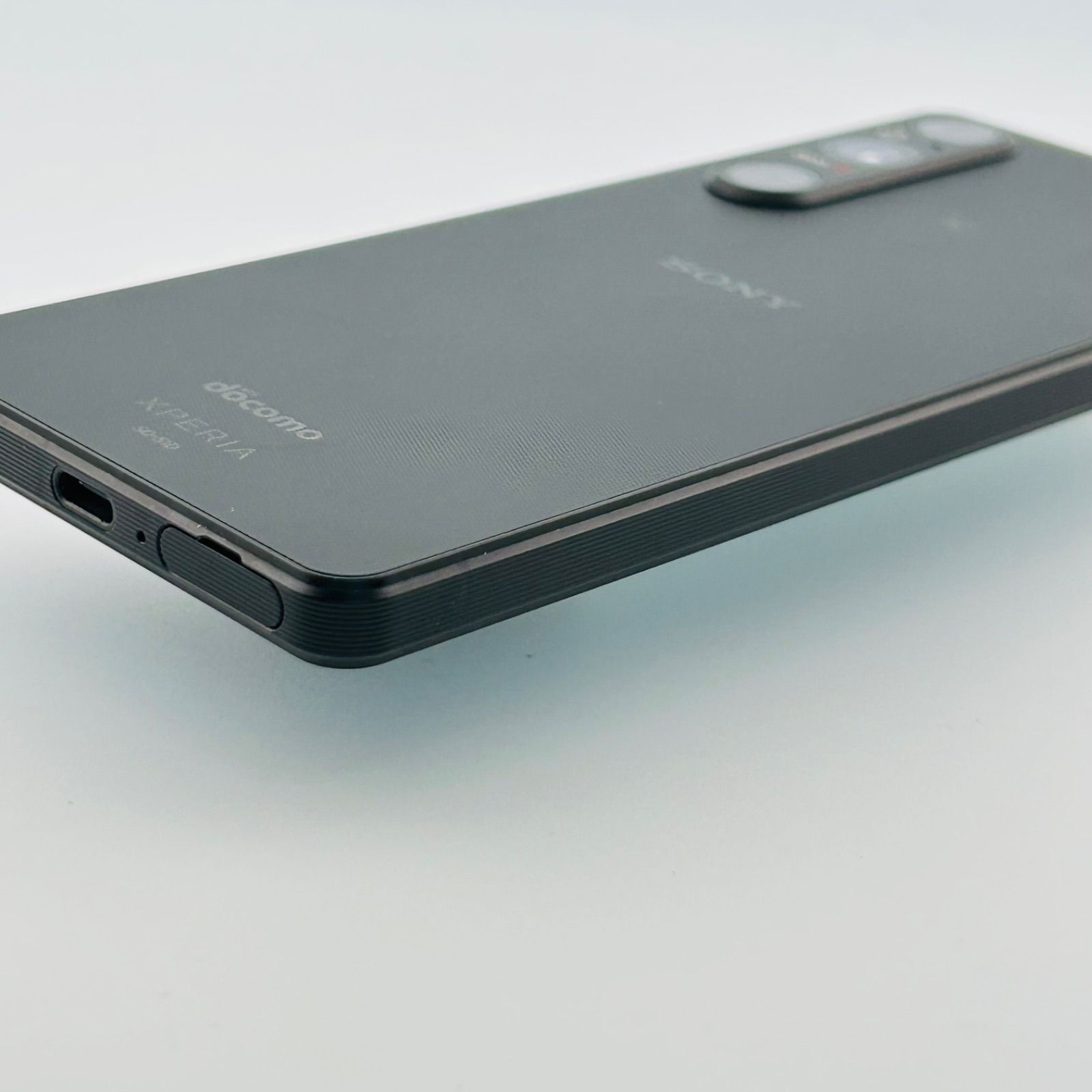 バッテリー良好 Xperia 1 Ⅴ SO-51D 256GB ブラック SIMフリー(sim