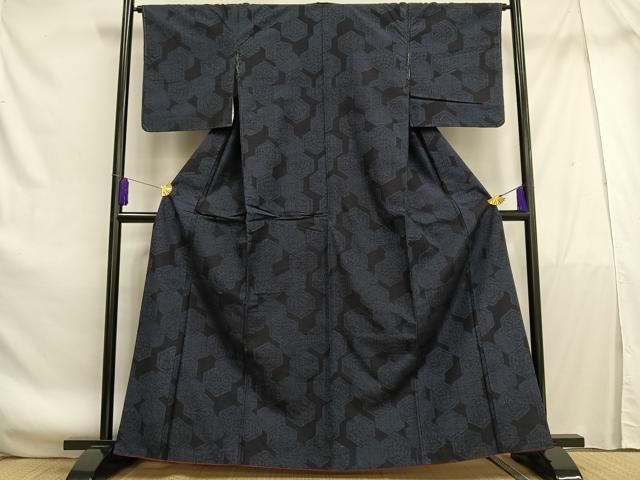 平和屋着物●上質な紬　亀甲花文　正絹　逸品　CAAY5095ut 平和屋着物□結城紬 花亀甲文 正絹 逸品 AABE7695oa - メルカリ