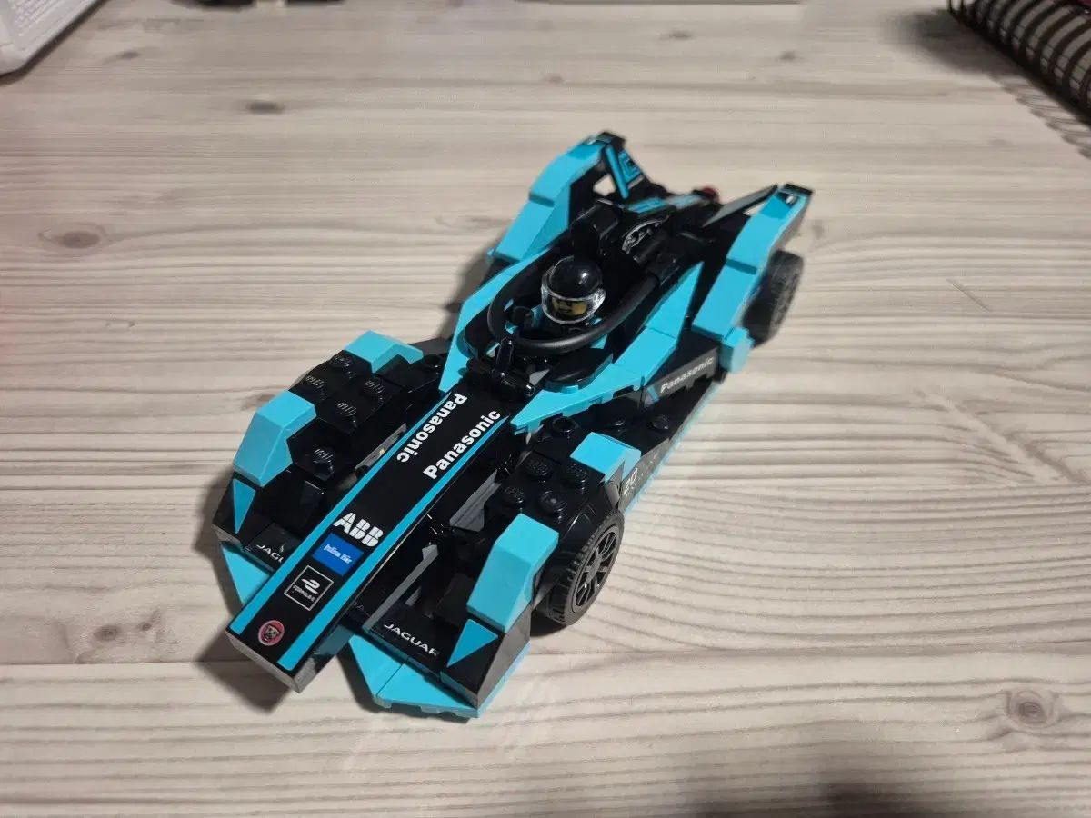 LEGO 76898 スピードチャンピオン ジャガー 出品 Jaguar Formula E 