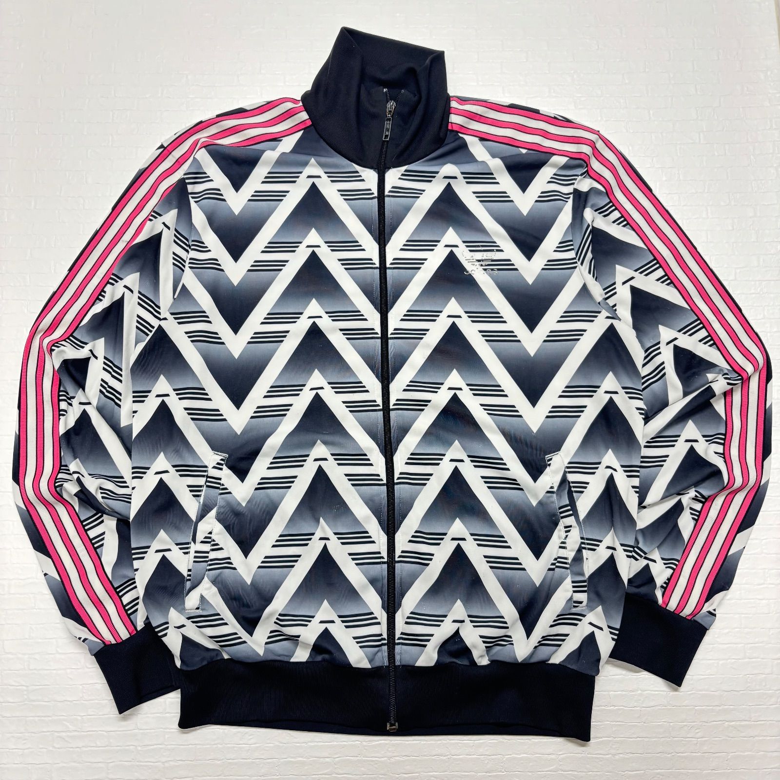 アディダス トラックジャケット ジャージ XL 総柄 幾何学模様 ギザギザ