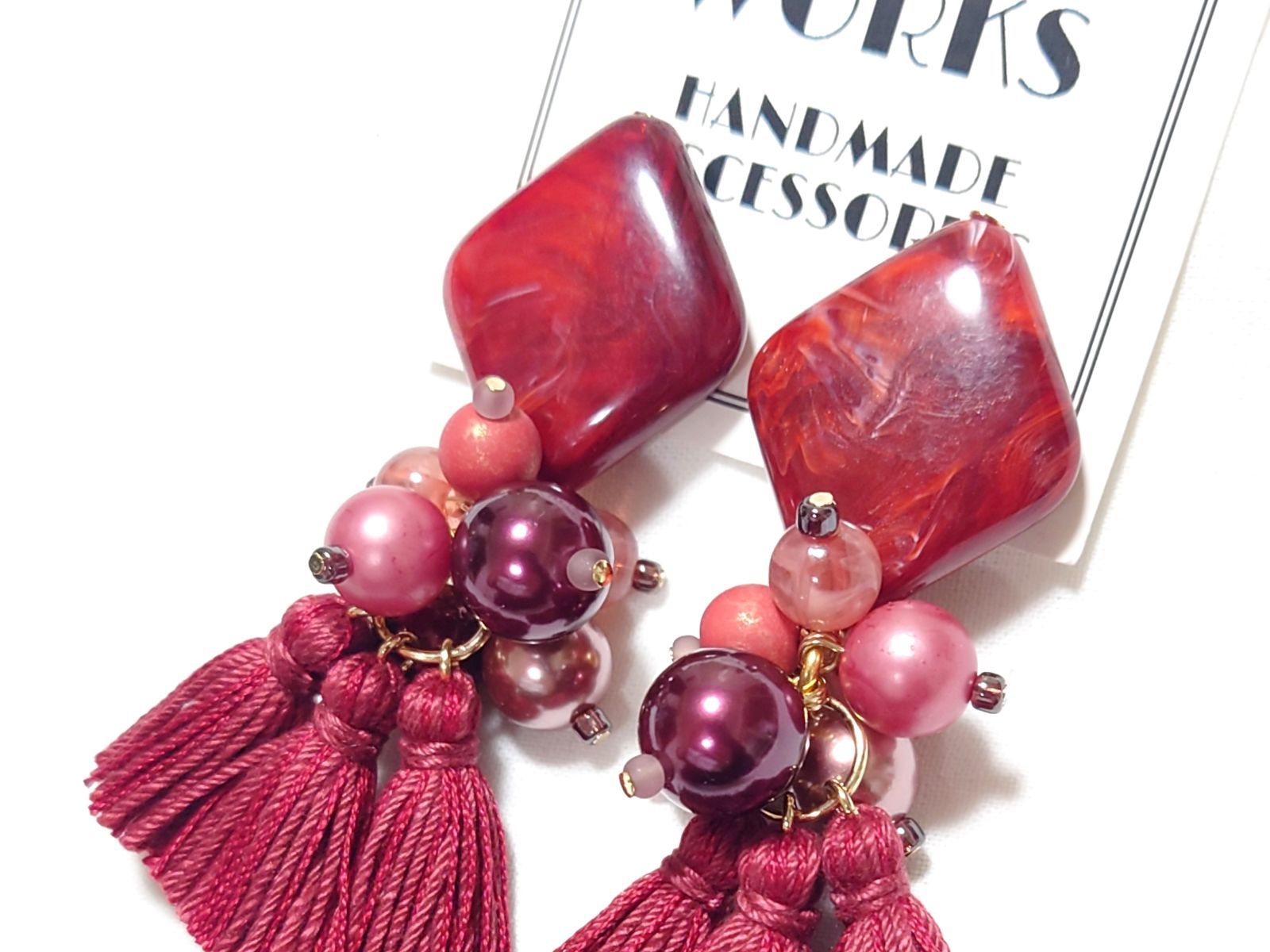 A433】タッセル ピアス ボルドー ワインレッド 大ぶり【イヤリングへ