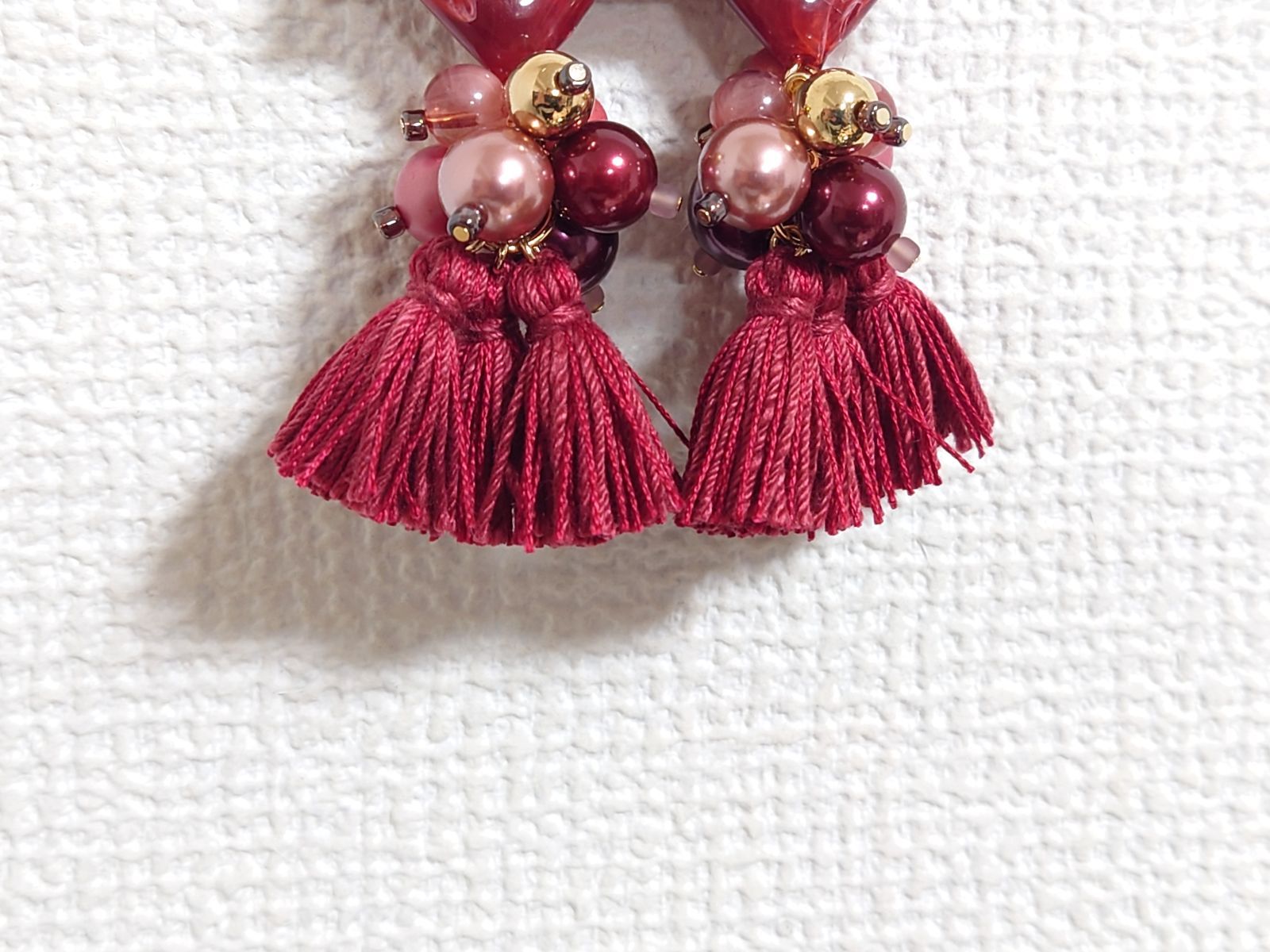 A433】タッセル ピアス ボルドー ワインレッド 大ぶり【イヤリングへ