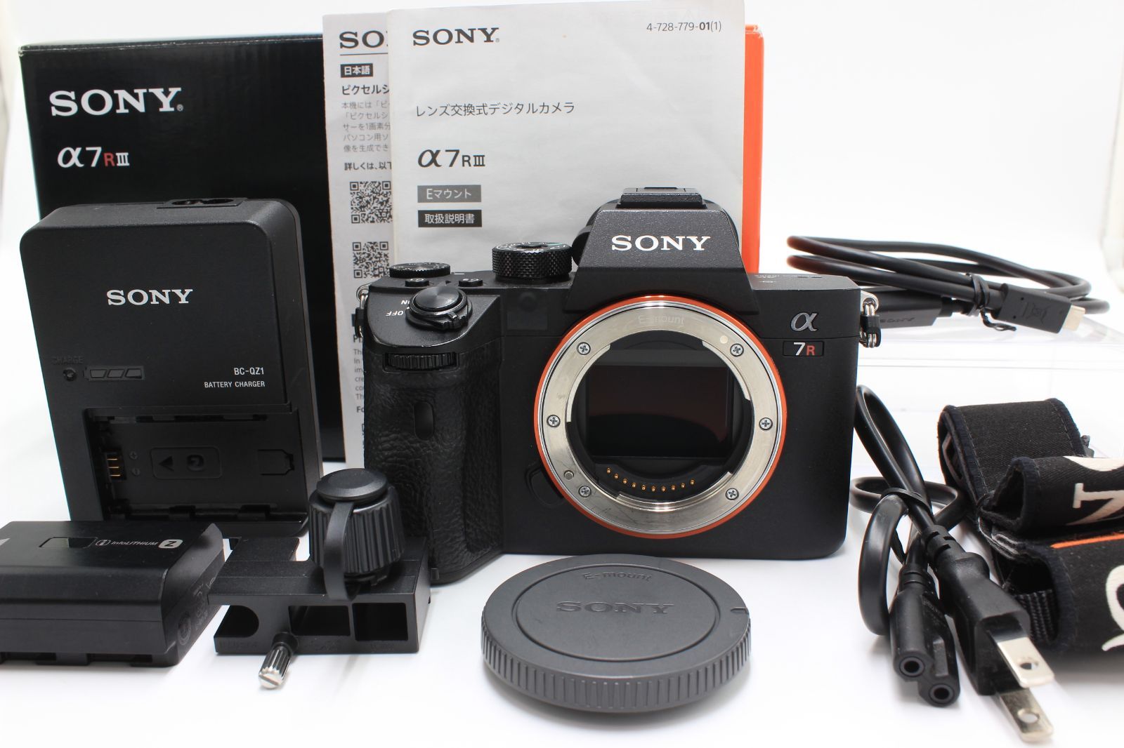 41951ショット！SONY(ソニー) α7RIII ボディ ILCE-7RM3A - メルカリ