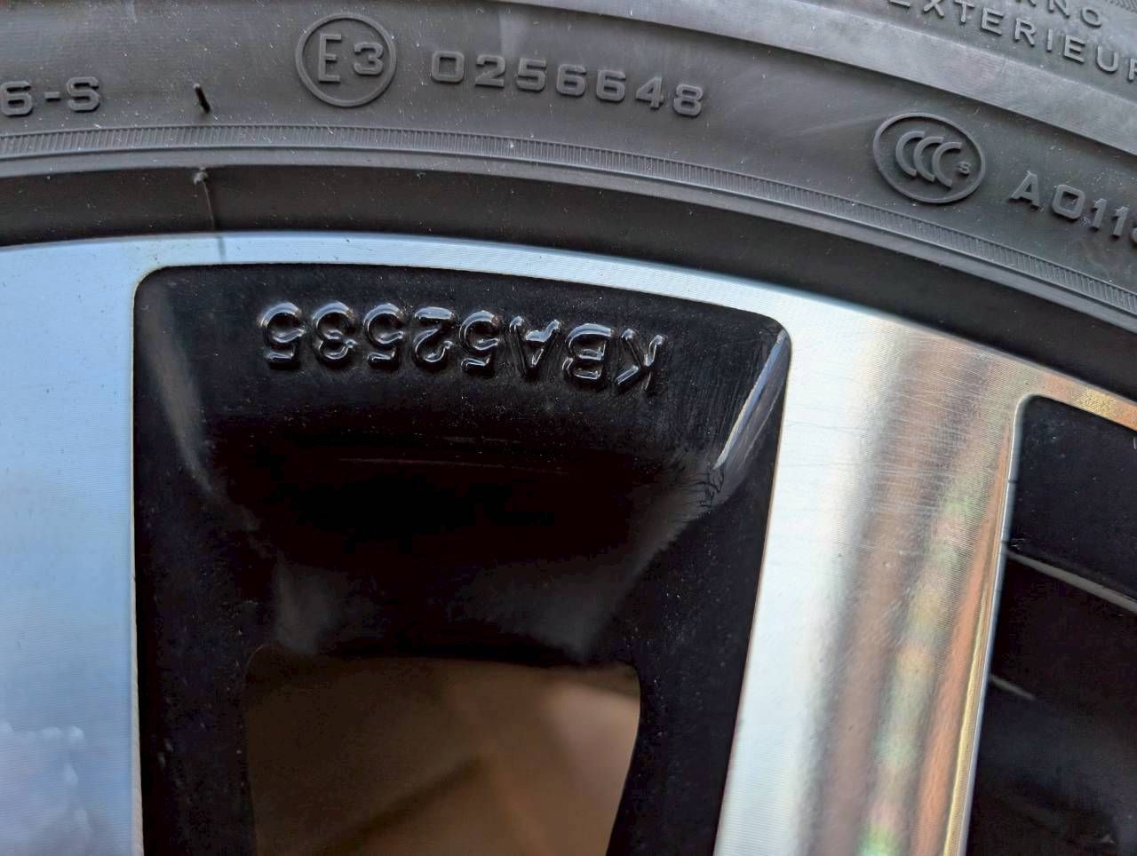 スタッドレス 18インチ