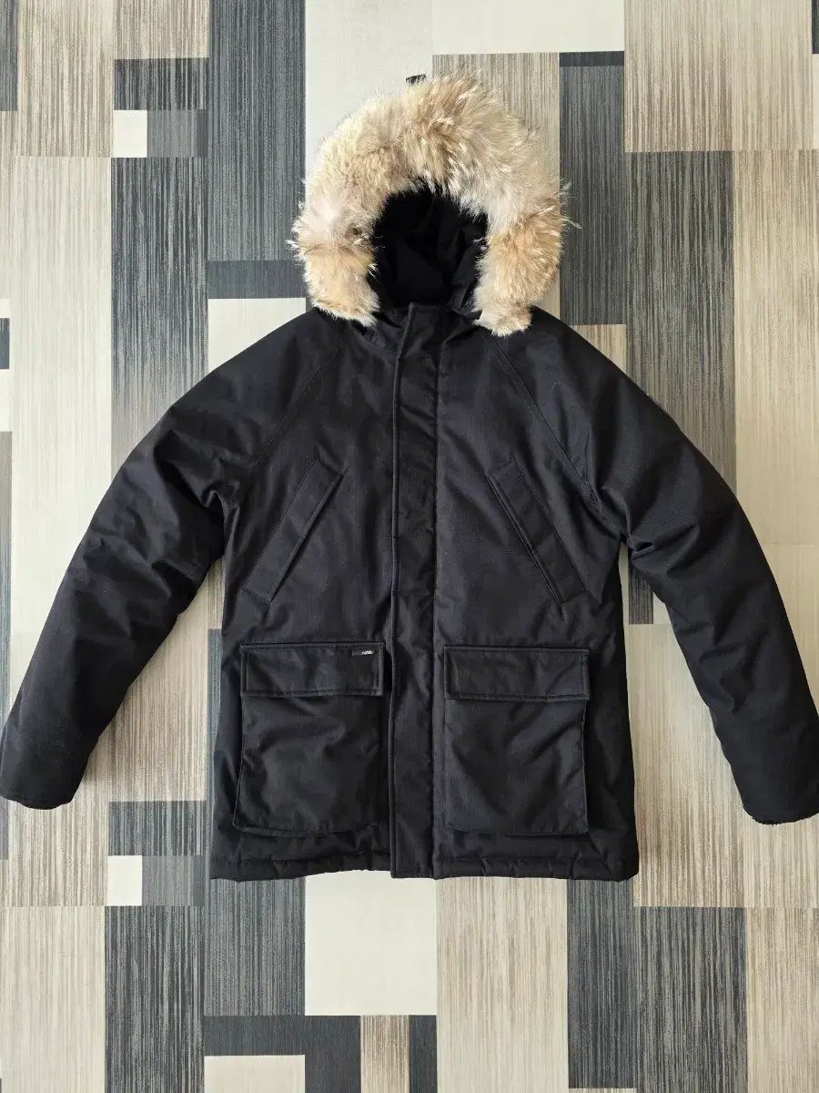 フードファーブラックダウンアウター