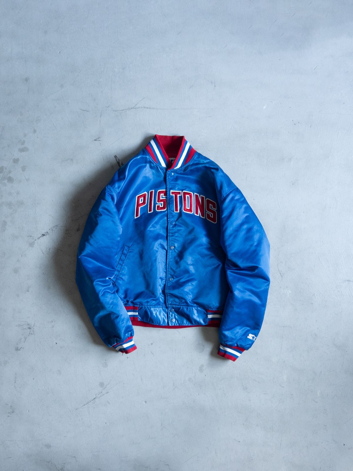 Detroit Pistons 90 s Starter nylon satin jacket
