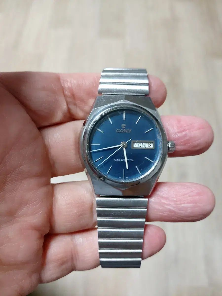 CONY ヴィンテージ ブルー 時計 メタル バンド