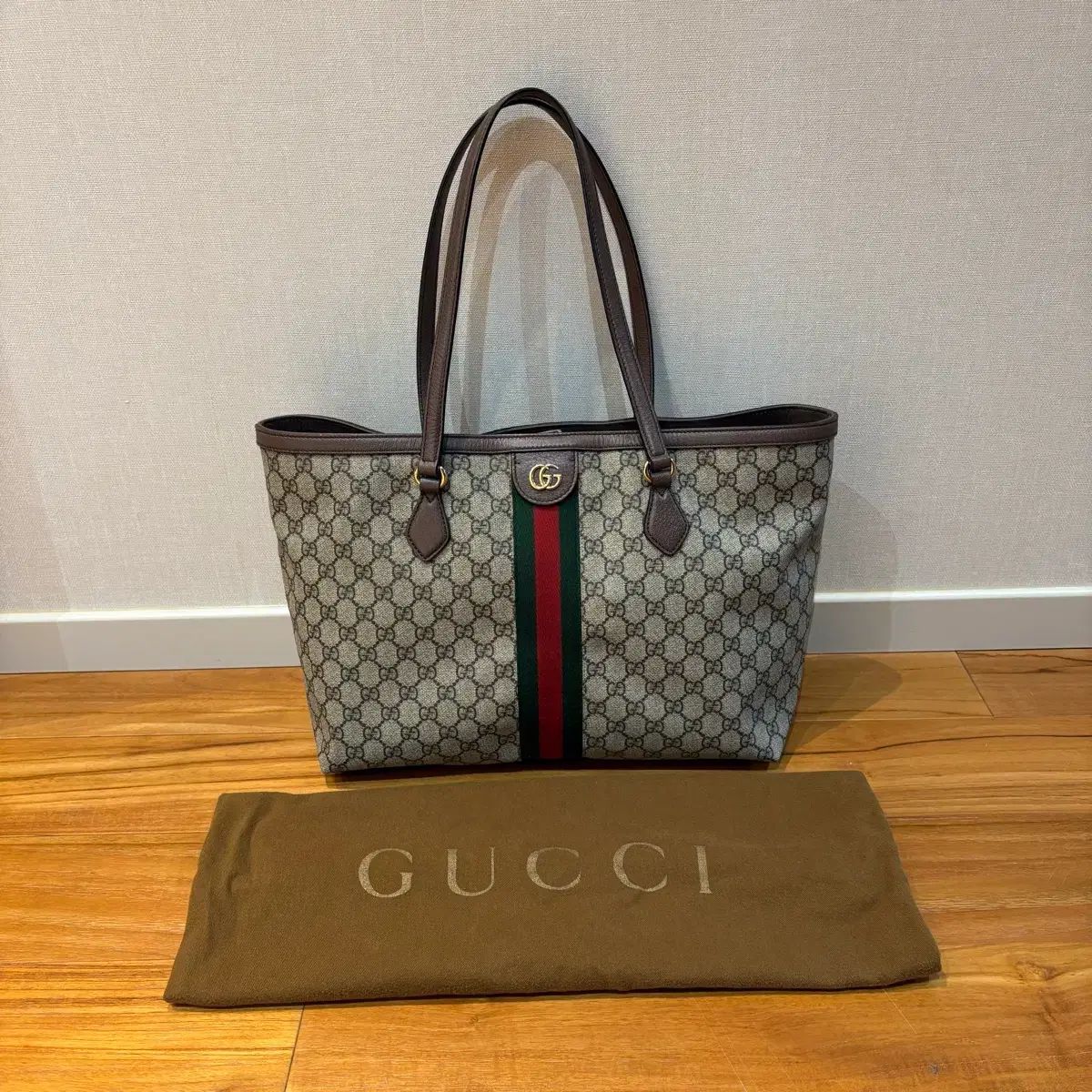 グッチ GG オディフィア ショッパーバッグ Mサイズ