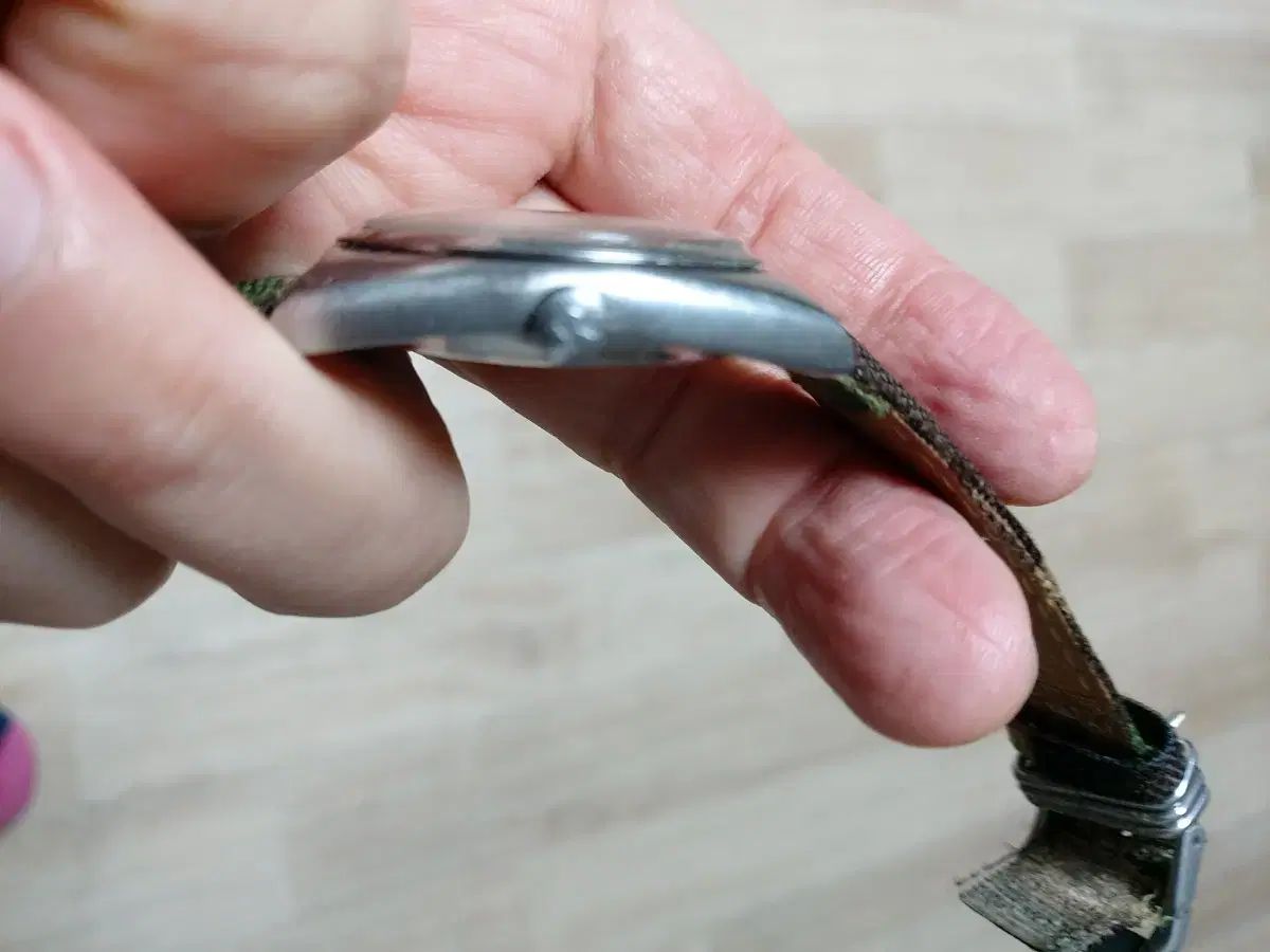 SHIPROLE ヴィンテージ 時計 国防色 ストラップ