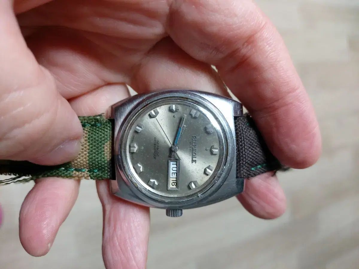 SHIPROLE ヴィンテージ 時計 国防色 ストラップ