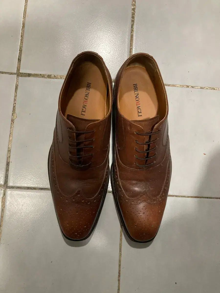 ブルーノマリ ブラウン メンズ ウイングチップ 靴