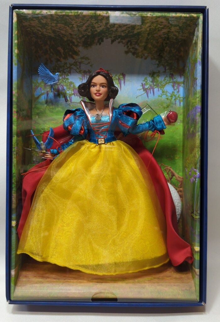 MATTEL DISNEY COLLECTOR 白雪姫