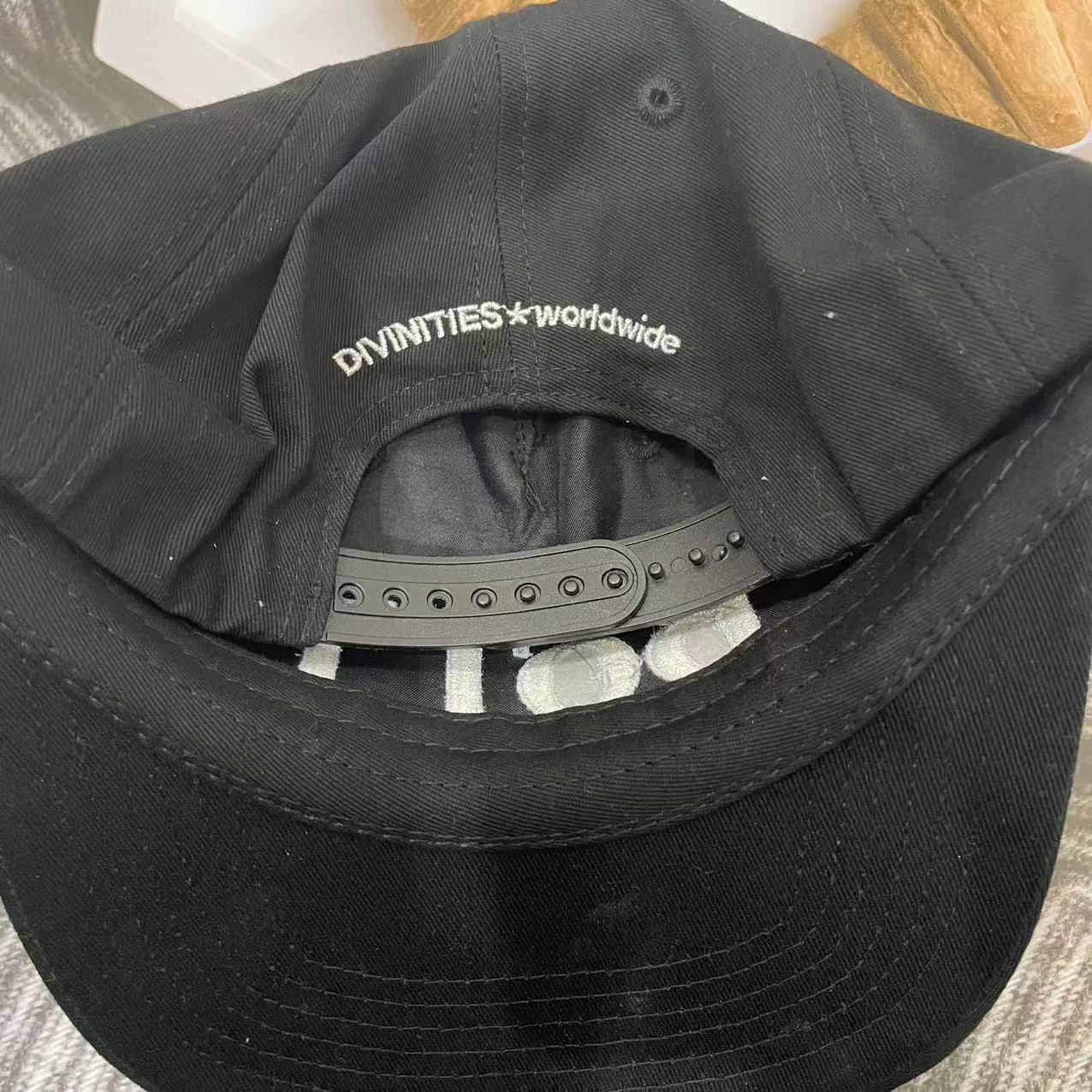 新品 BoTT x DIVINITIES OG Logo 5-Panel Cap - メルカリ