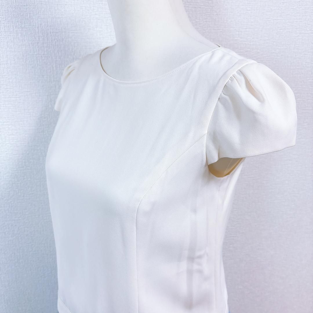 美品】TOCCA 半袖ドッキングワンピース プリーツスカート 0 無地 白水 