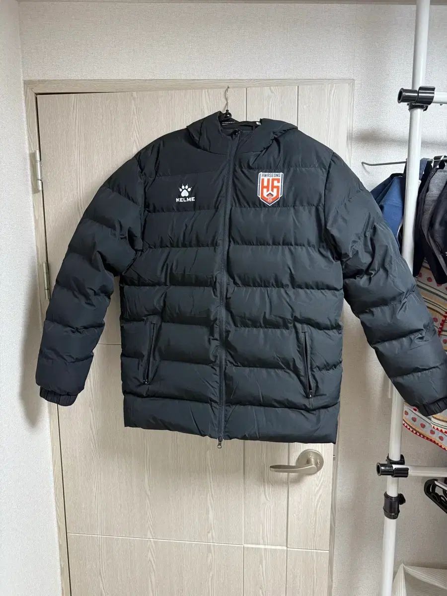 KELME 25シーズン Kリーグ2 華城FC 選手用支給用 ダウン