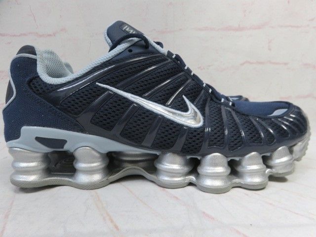  NIKE ﾅｲｷ WMNS SHOX TL ｼｮｯｸｽTL ｽﾆｰｶｰ IH 4481-400 ﾌﾞﾙｰ ｼﾙﾊﾞｰ 27.5 cm スニーカー 靴