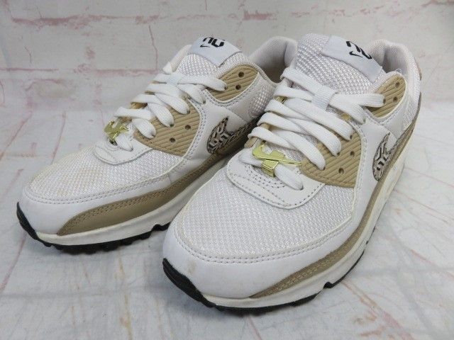 NIKE ﾅｲｷ W AIR MAX 90 ｴｱﾏｯｸｽ ｽﾆｰｶｰ FB 2617-100 ﾎﾜｲﾄ ﾍﾝﾌﾟ 23.5 cm
