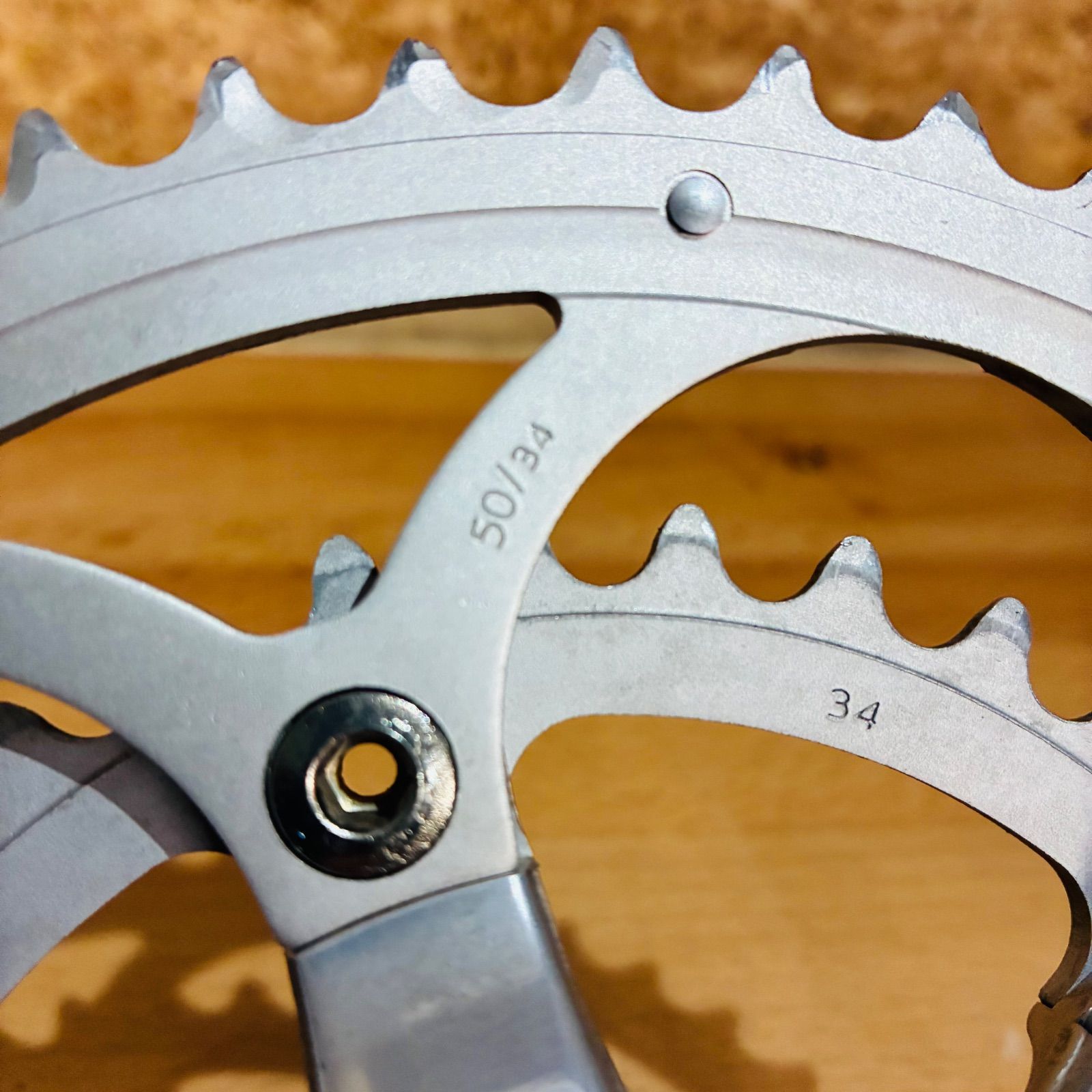 Campagnolo Veloce クランクセット カンパニョーロのクランクセット、Veloce Crankset - 自転車通販