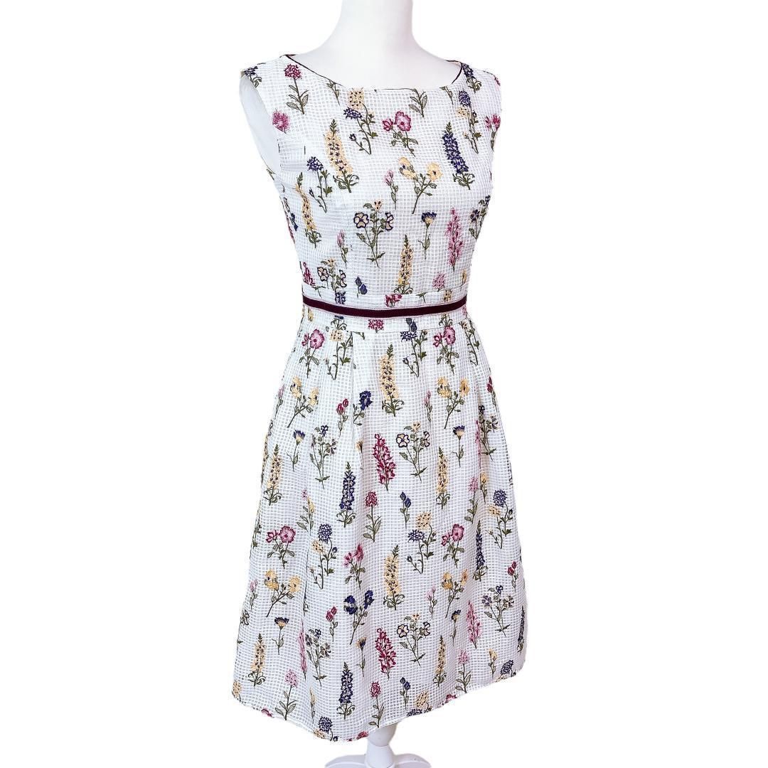 TOCCA ニコライバーグマン ノースリーブワンピース 0 花柄チェック