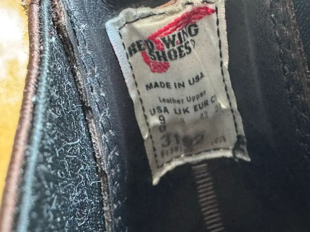 レッドウィング