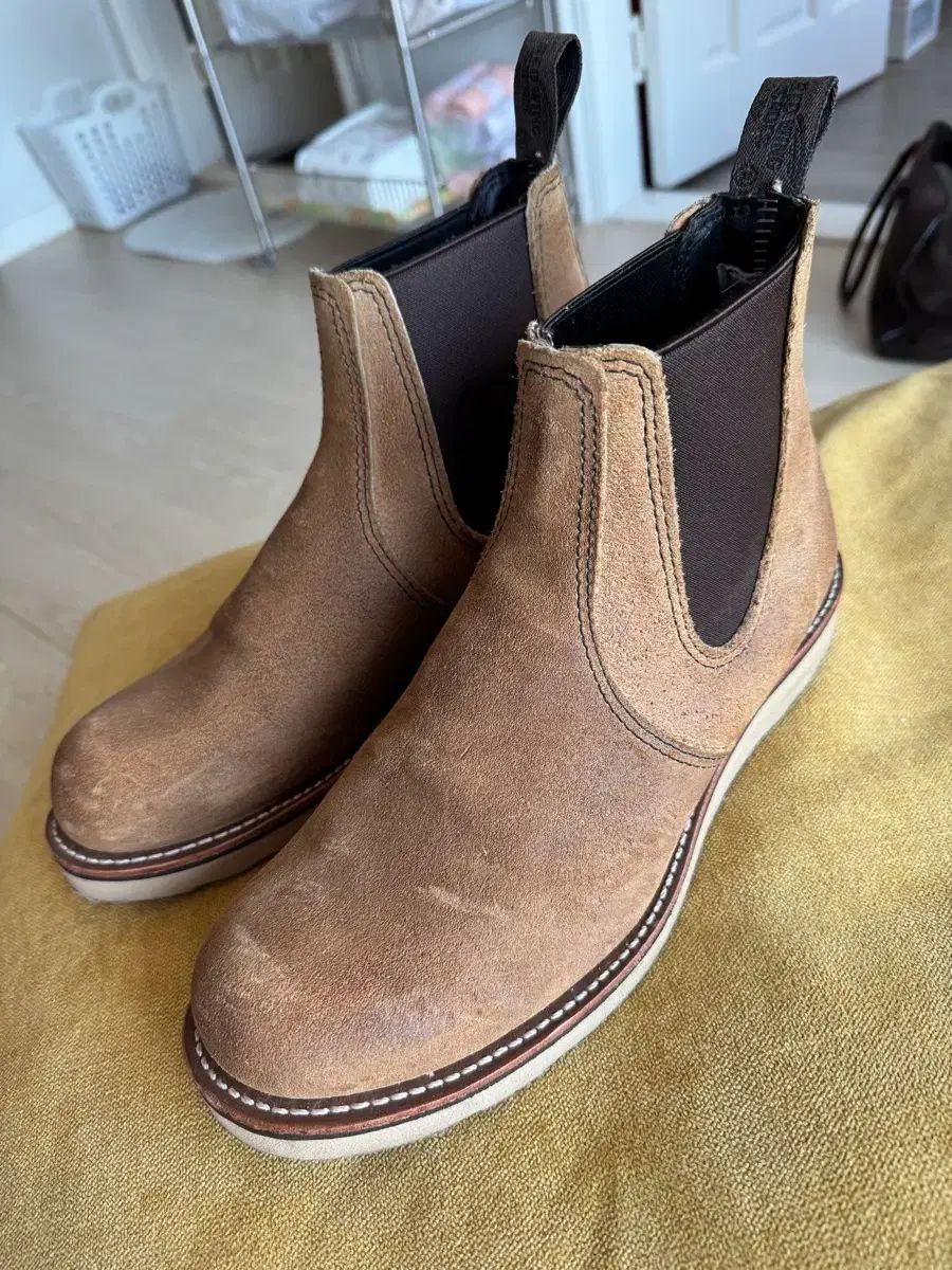 ミュールスキナー チェルシーブーツ