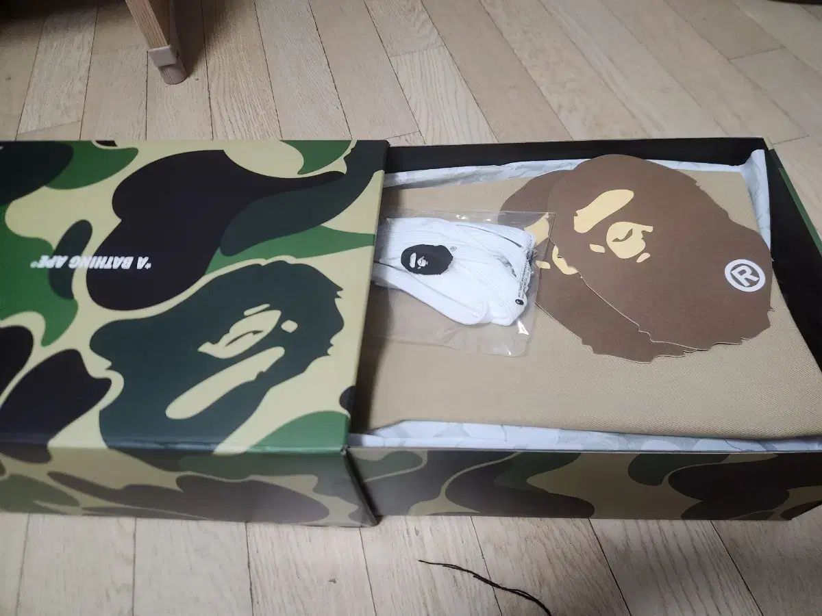 A BATHING APE アベイシングエイプ カモフラージュ ブルー 270